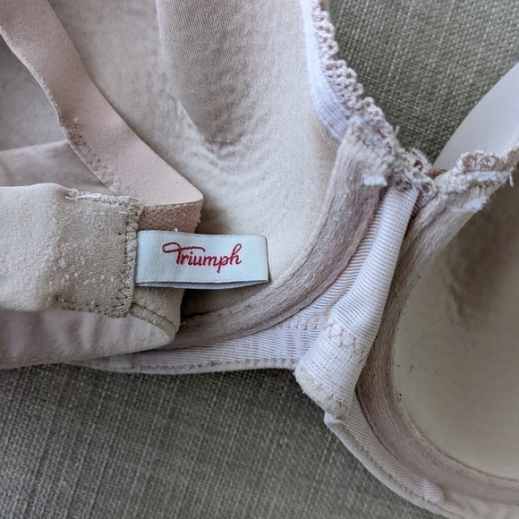 Triumph nude tan t shirt tee bra 34B c063 - Picture 6 of 7